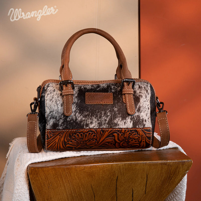 Load image into Gallery viewer, WG169-2025BR - Wrangler Genuine Hair-On Cowhide Barrel Bag/Crossbody - Brown
