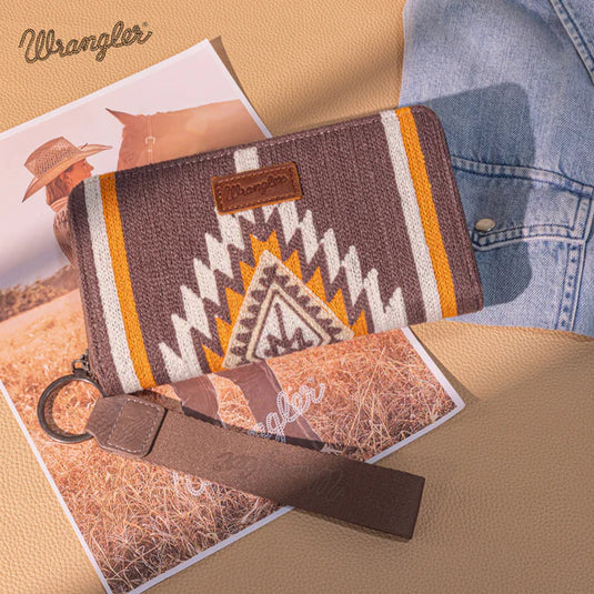 WG174-W006CF - Wrangler Southwestern Knitted Wallet/Wristlet - Coffee