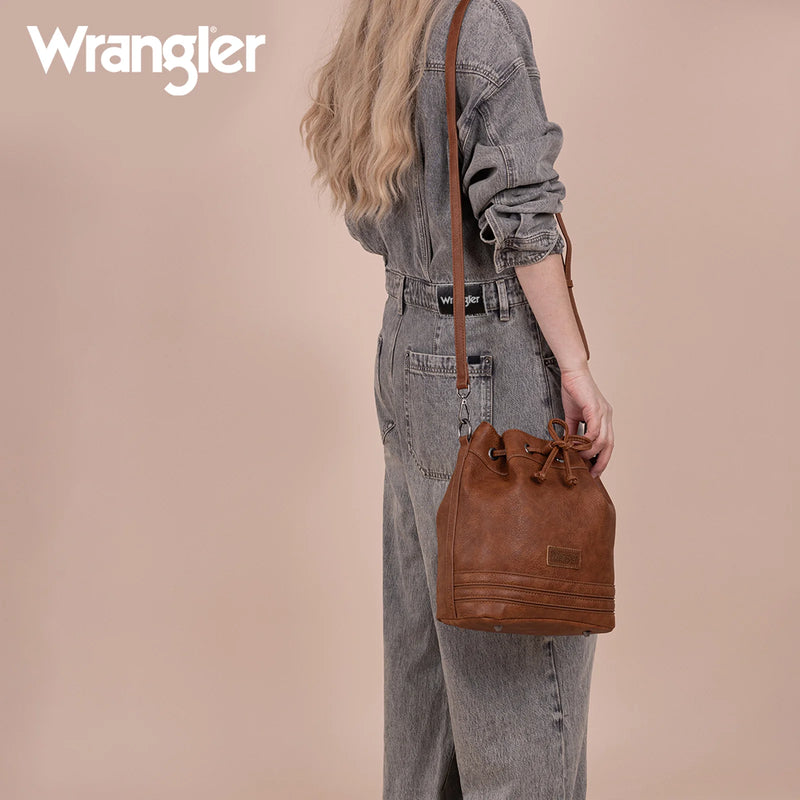 Load image into Gallery viewer, WG186-2029BR - Wrangler Classic Drawstring Bag/Crossbody - Brown
