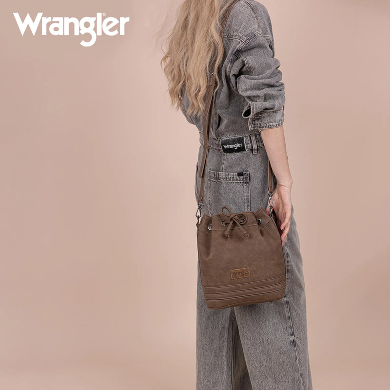 Load image into Gallery viewer, WG186-2029CF - Wrangler Classic Drawstring Bag/Crossbody - Coffee
