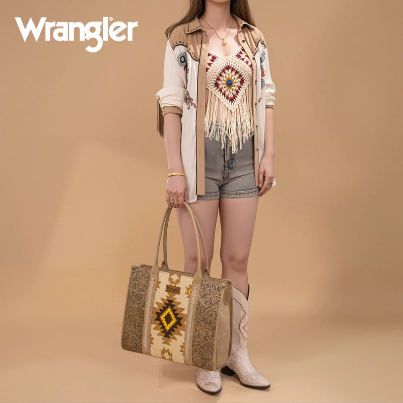 Load image into Gallery viewer, WG226G-8119TN - Wrangler Tooled Aztec Pattern Print Concealed Carry Large Tote
