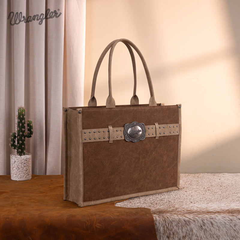 Load image into Gallery viewer, WG250-8119BR - Wrangler Buckle Concealed Carry Large Tote - Brown
