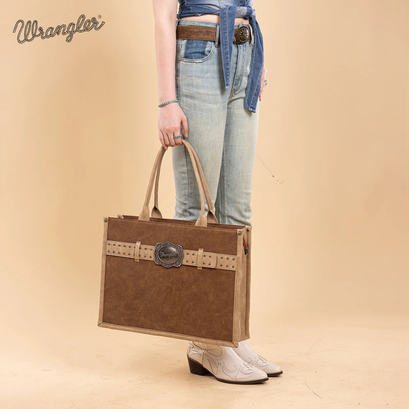 Load image into Gallery viewer, WG250-8119BR - Wrangler Buckle Concealed Carry Large Tote - Brown
