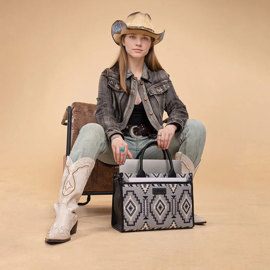 WG261G-8110BK - Wrangler Aztec Print Canvas Tote Bag - Black