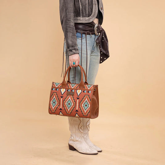 WG261G-8110BR - Wrangler Aztec Print Canvas Tote Bag - Brown
