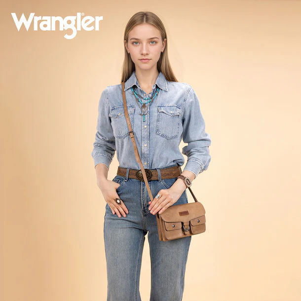 Load image into Gallery viewer, WG320-209KH - Wrangler Vintage-Inspired Crossbody Bag - Khaki
