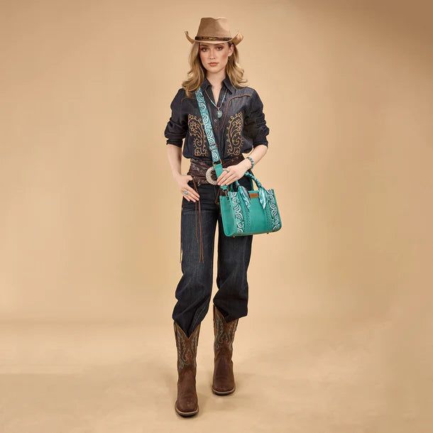 Load image into Gallery viewer, WG331-8120STQ - Wrangler Braided Paisley Bandana Tote Bag - Turquoise
