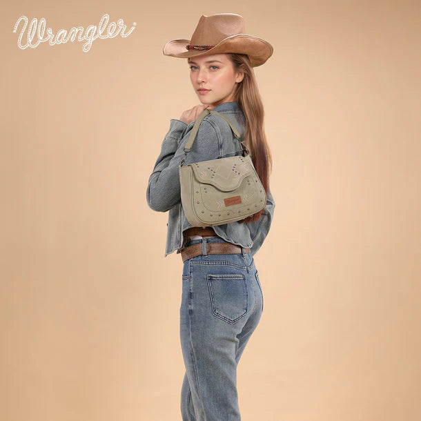 Load image into Gallery viewer, WG333-2003GN - Wrangler Aztec Saddle Crossbody Bag - Green
