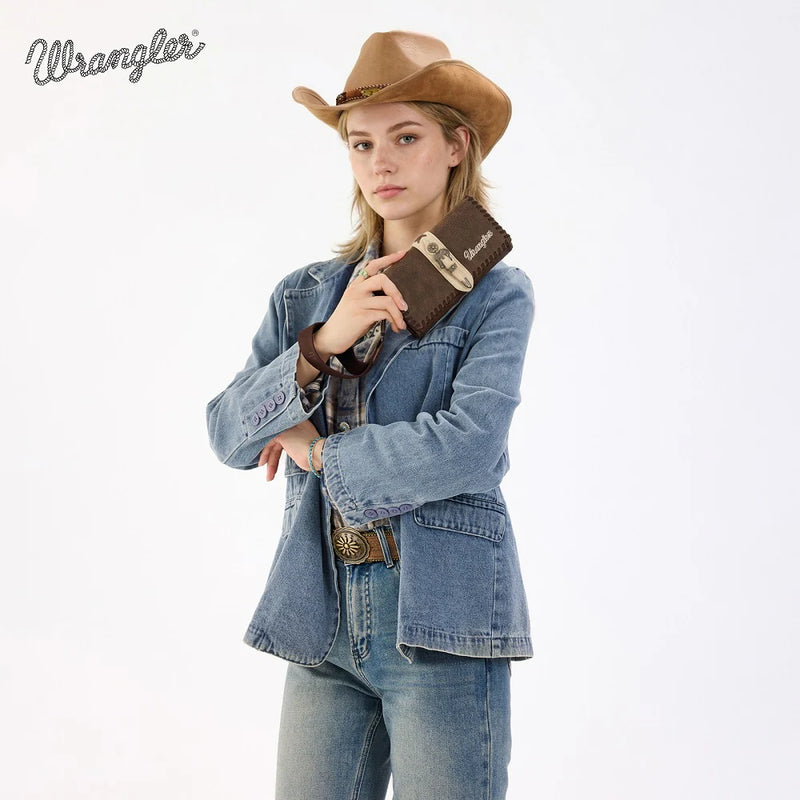 Load image into Gallery viewer, WG454-W018CF - Wrangler Western Buckle RFID Wallet - Coffee
