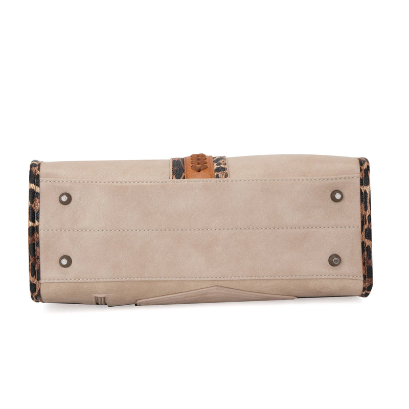 Load image into Gallery viewer, WG83G-8260KH - Wrangler Whipstitch Tote/Crossbody - Khaki
