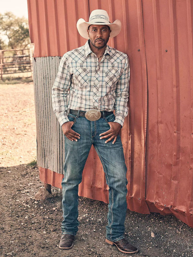 Load image into Gallery viewer, WLT88BZ - Men's Wrangler Retro Slim Fit Straight Leg Jean In Bozeman
