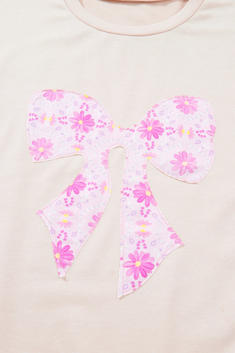 Load image into Gallery viewer, DLLS631 - Ladies Apricot Daisy Floral Bow Contrast Patchwork Loose T Shirt
