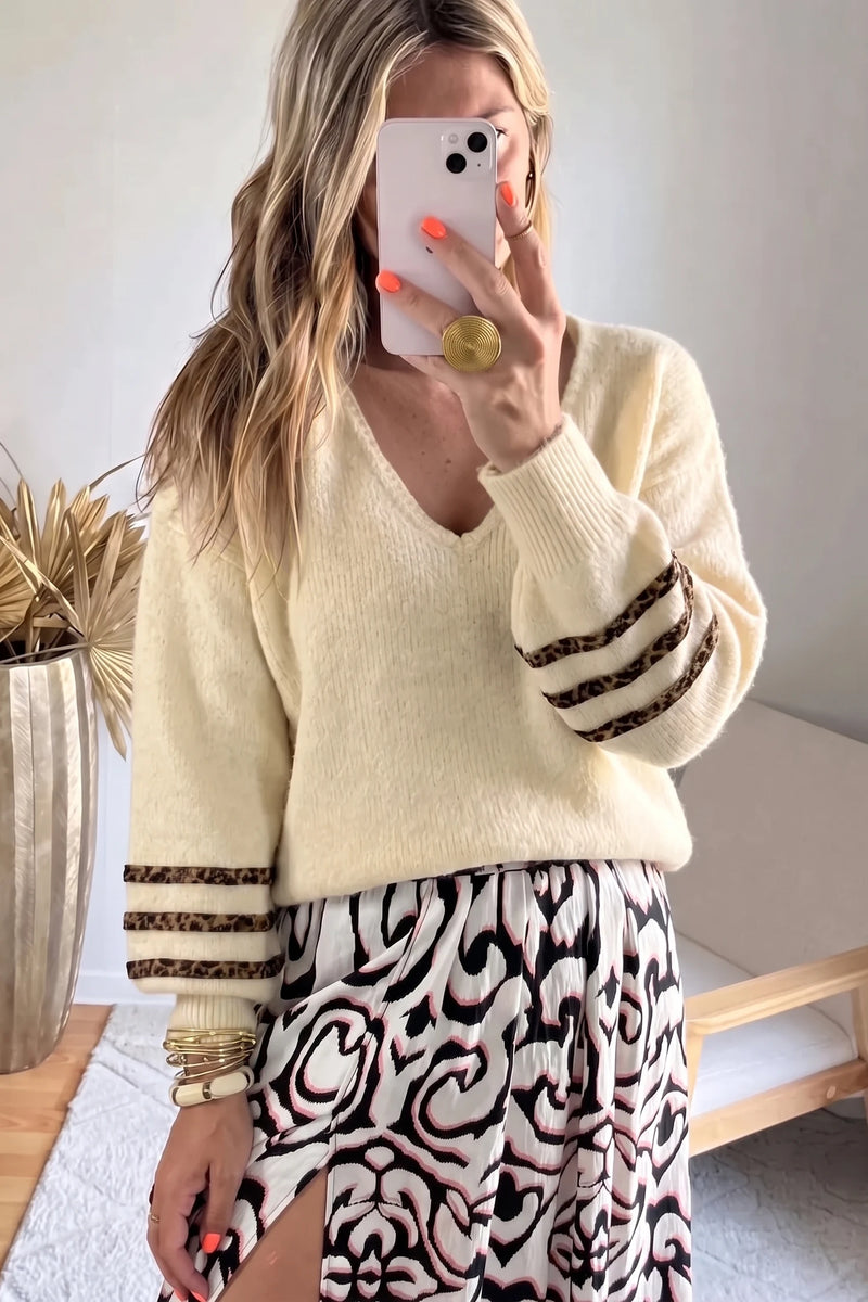 Load image into Gallery viewer, DLLS1089 - Ladies Beige V Neck Leopard Striped Detail Long Sleeve Casual Sweater
