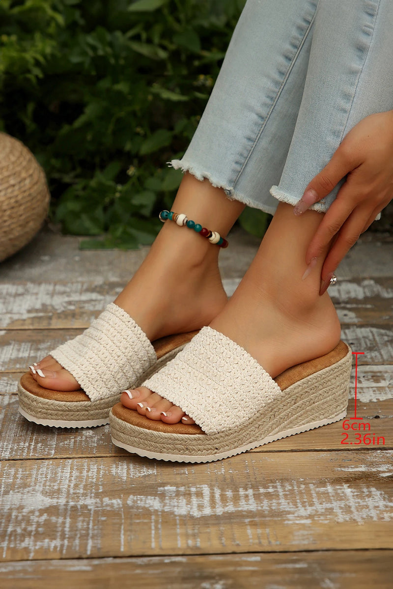 Load image into Gallery viewer, DLLSHOE 15 - White Woven Wide Band Platform Slippers
