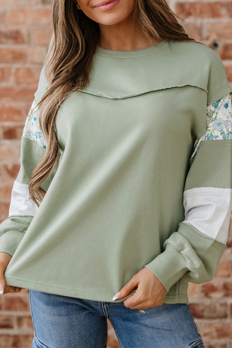 Load image into Gallery viewer, DLLS914 - Ladies Laurel Green Floral Plaid Mixed Sleeve Terry Top
