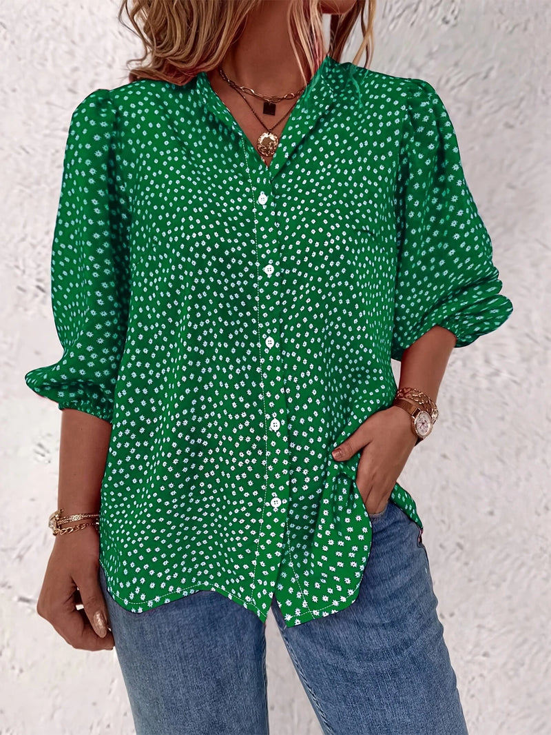 Load image into Gallery viewer, TMTSHT103 - Ladies Button Up 3/4 Sleeve Printed Shirt
