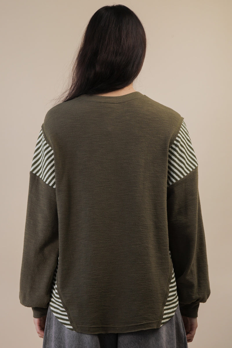 Load image into Gallery viewer, Very 11 - Ladies Oversized Mixed Media Western Graphic Knit Top
