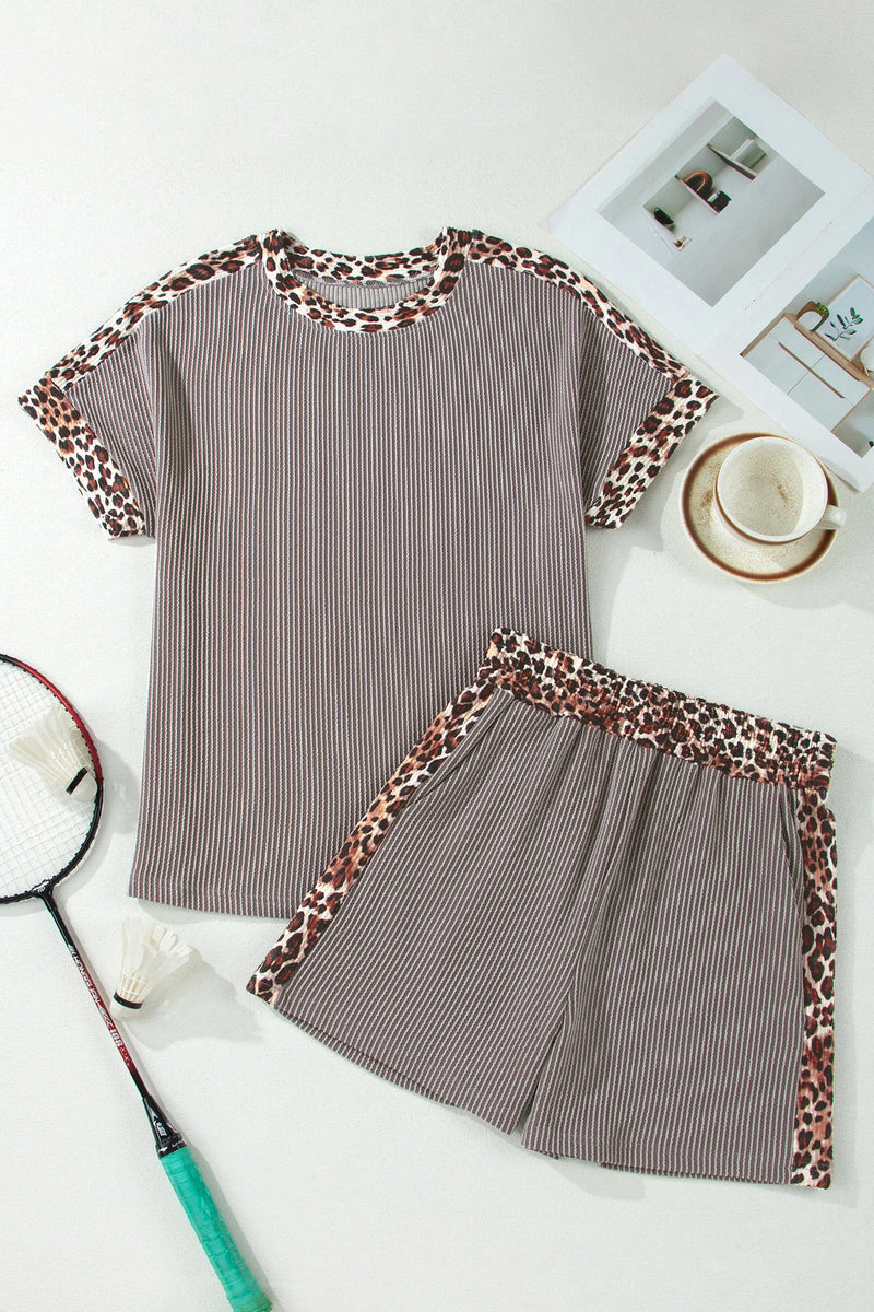 Load image into Gallery viewer, DLLS599 - Ladies Light Grey Leopard Trim Twist Ribbed Short Set
