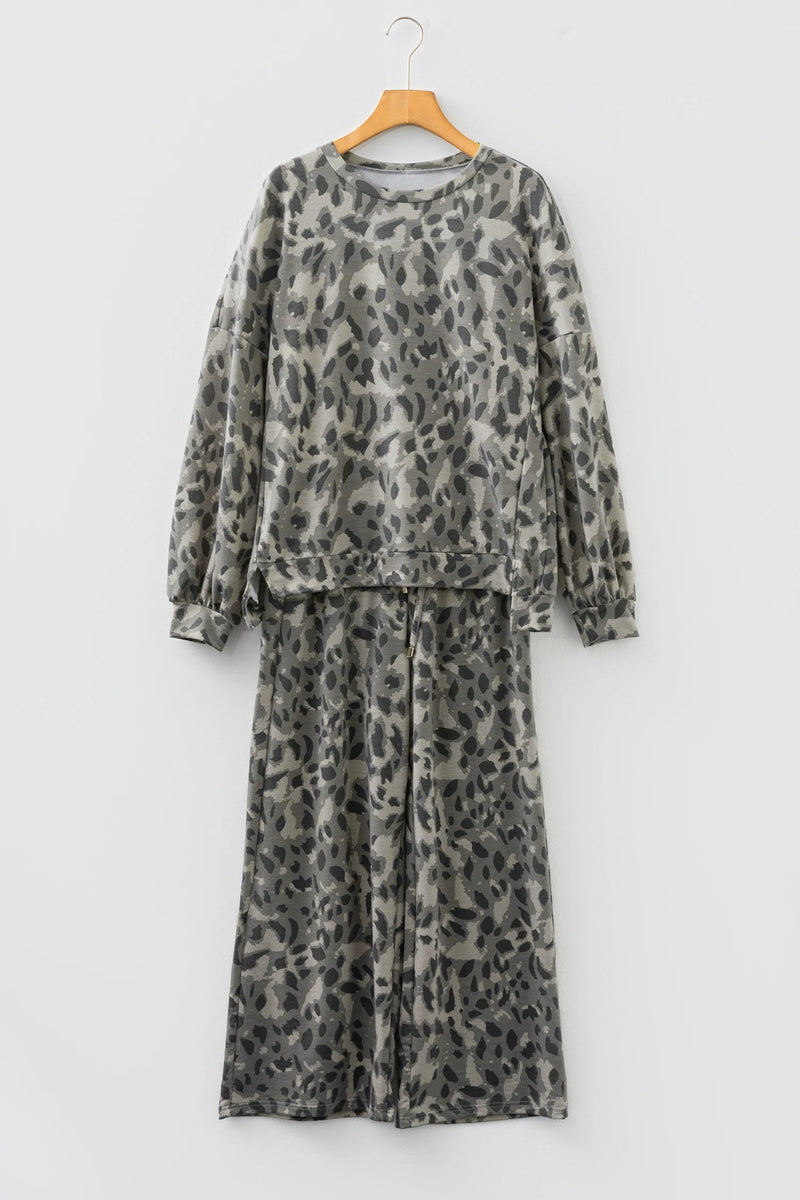 Load image into Gallery viewer, DLLS1018 - Ladies Gray Leopard Print Seam Patchwork Pullover Drawstring Loose Pant Set
