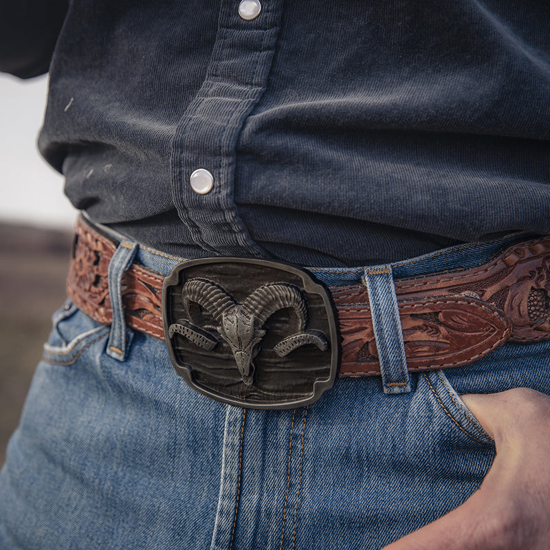 Load image into Gallery viewer, A978S - Montana Silversmiths Rocky Mountain Bighorn Sheep Attitude Buckle

