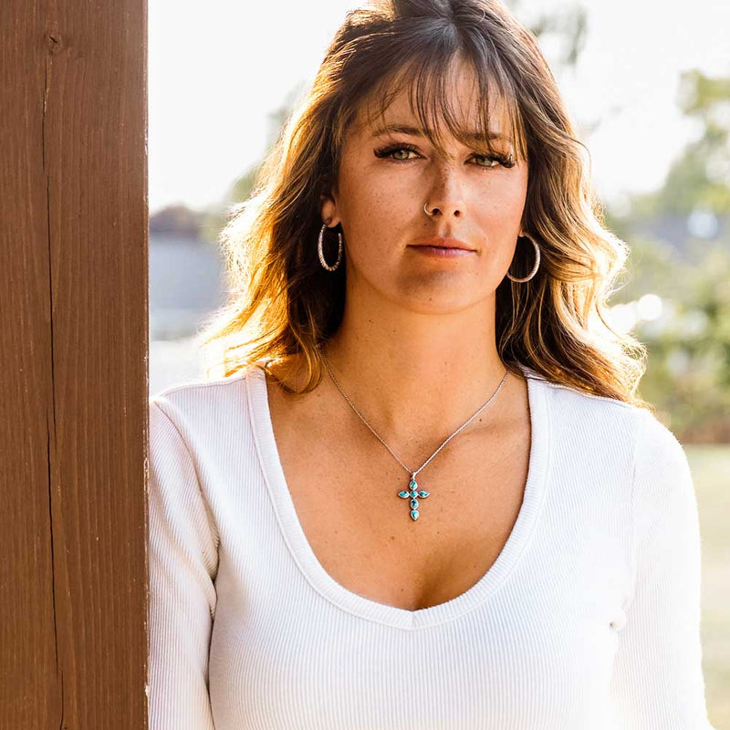 Load image into Gallery viewer, ER6033 - Montana Silversmiths Subtle Style Hoop Earrings
