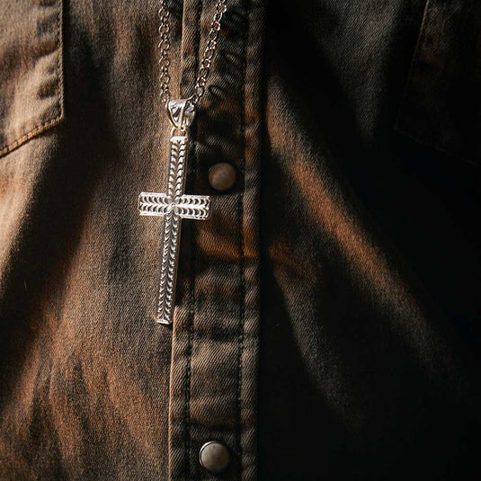 NC5890 - Montana Silversmiths Brilliant Belief Cross Necklace