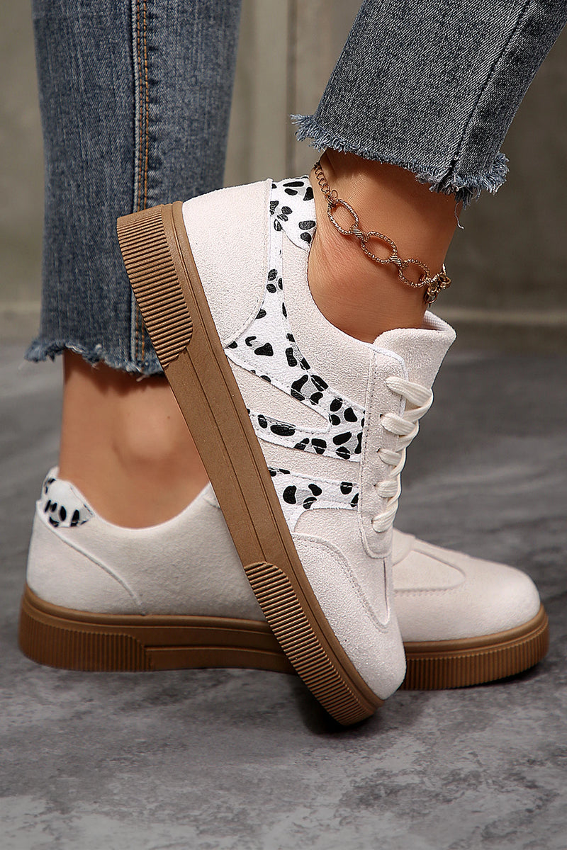 Load image into Gallery viewer, DLLSHOE 82 - White Suede Leopard Color Block Trim Lace-up Casual Shoes

