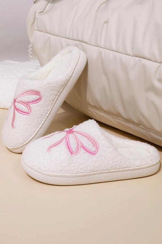 DLLSHOE 182 - White Soft Plush Embroidered Bow Detail Winter Slippers