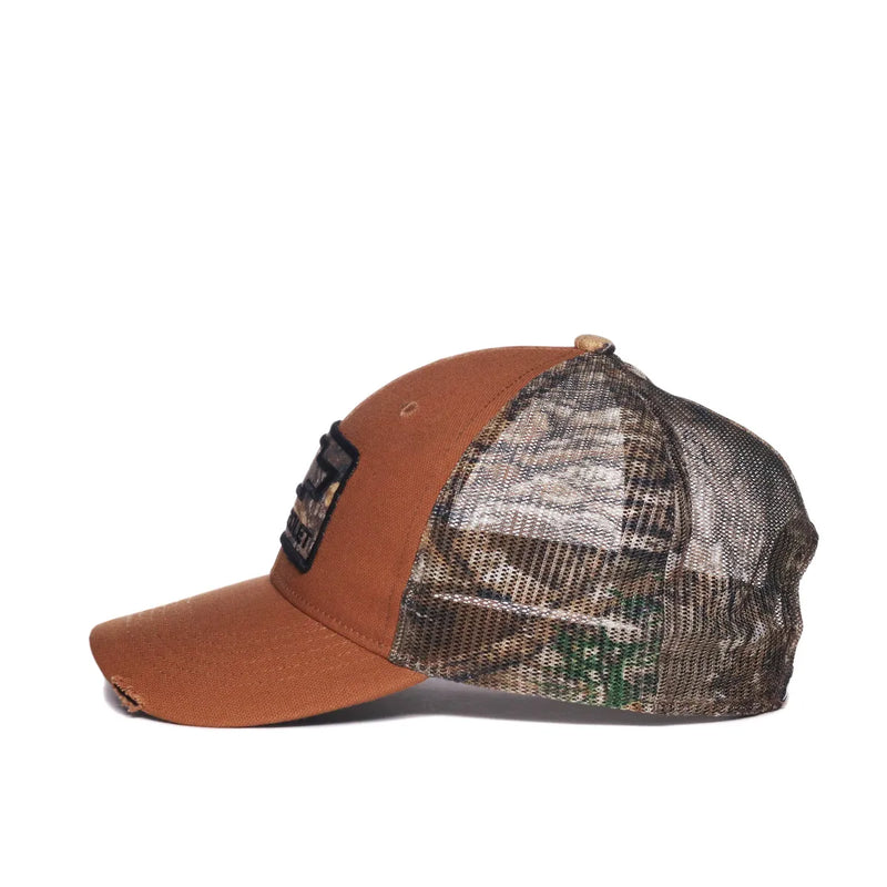 Load image into Gallery viewer, GEN18A - Chevrolet Weathered Cotton Cap With Camo Mesh
