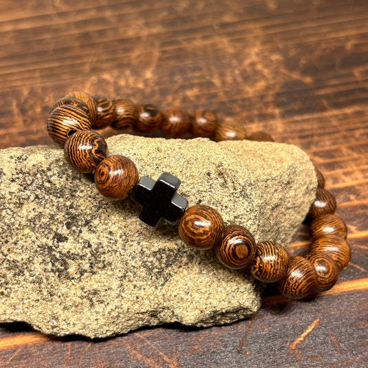 NIHBC11 - Woodgrain Cross Beaded Bracelet