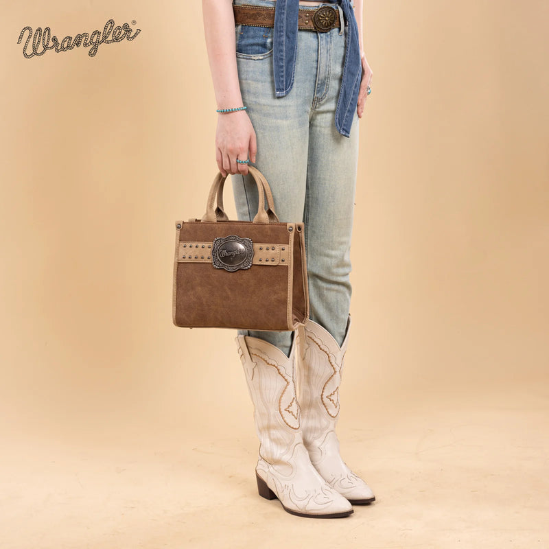 Load image into Gallery viewer, WG250-81202BR - Wrangler Buckle Tote/Crossbody - Brown
